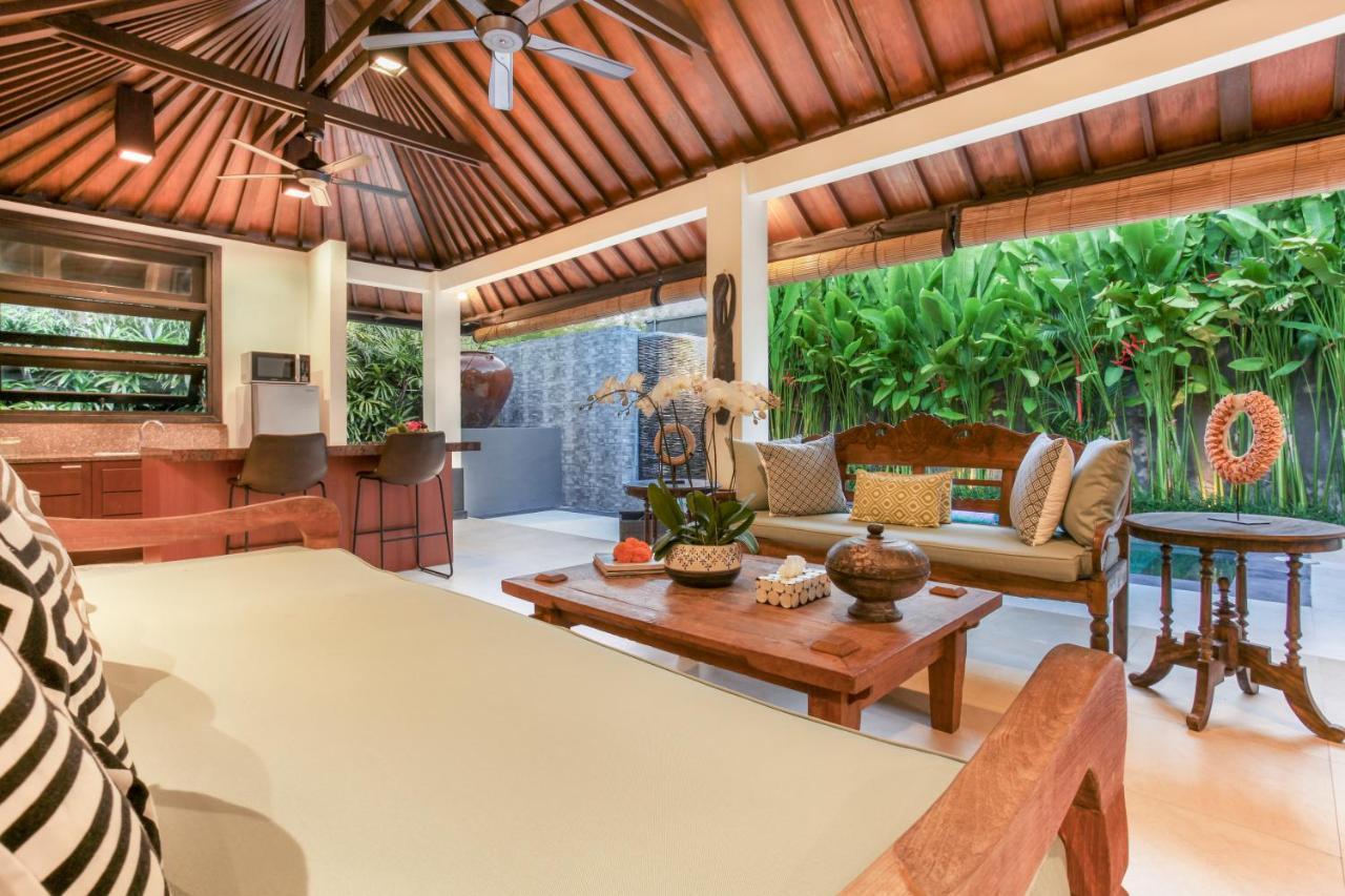 Asrina Villa'S Seminyak Экстерьер фото