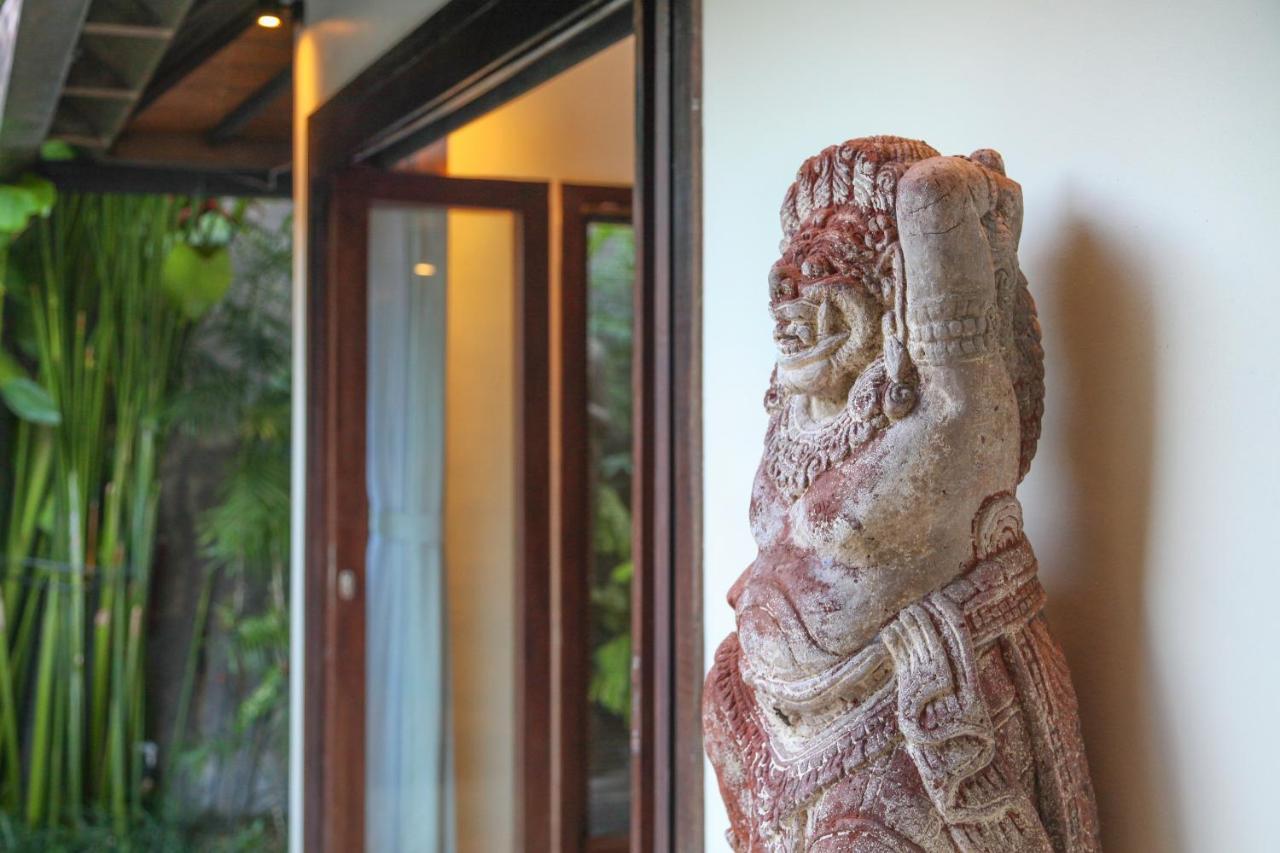 Asrina Villa'S Seminyak Экстерьер фото