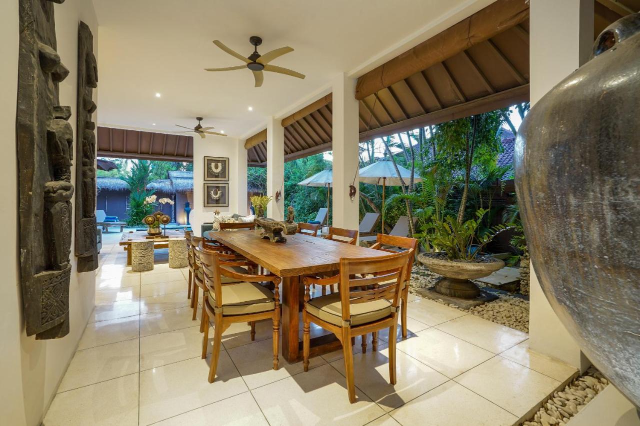 Asrina Villa'S Seminyak Экстерьер фото